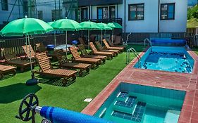 7 Pools Spa Boutique Hotel